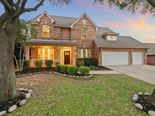 2717 Cobblestone Dr, Grapevine, TX 76051