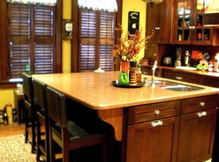 305 S High St, Morgantown, WV 26501