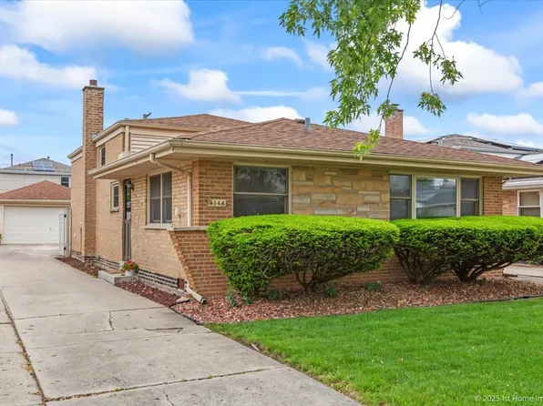 9144 S Trumbull Ave, Evergreen Park, IL 60805