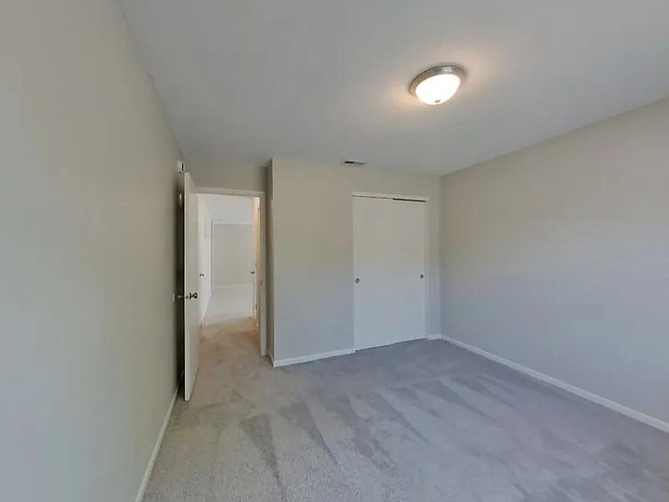1st image of 2351 Mayfield Dr
