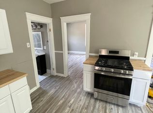 2105 Murray Hill Rd #2, Cleveland, OH 44106