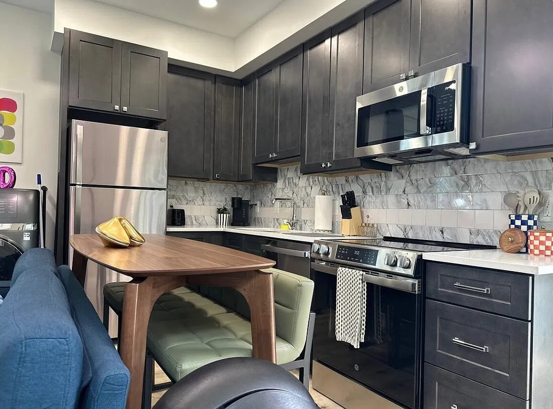 501 Sparella Street — Photo 1