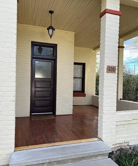 Front porch sitting area