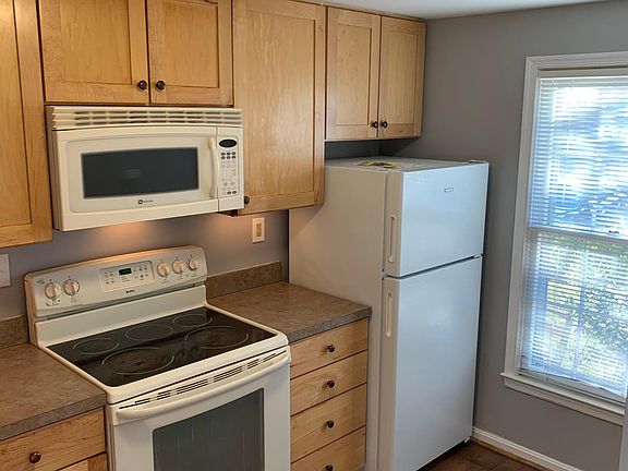 2nd image of 20517 Sterncroft Ct