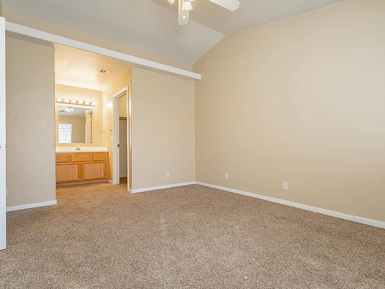 1822 Big Horn St — Photo 28