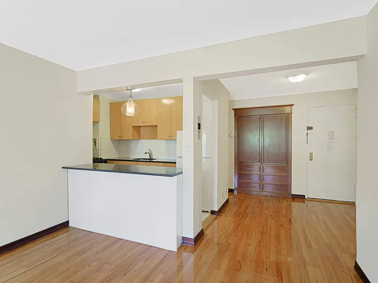30-44 29th St #4C — Photo 6