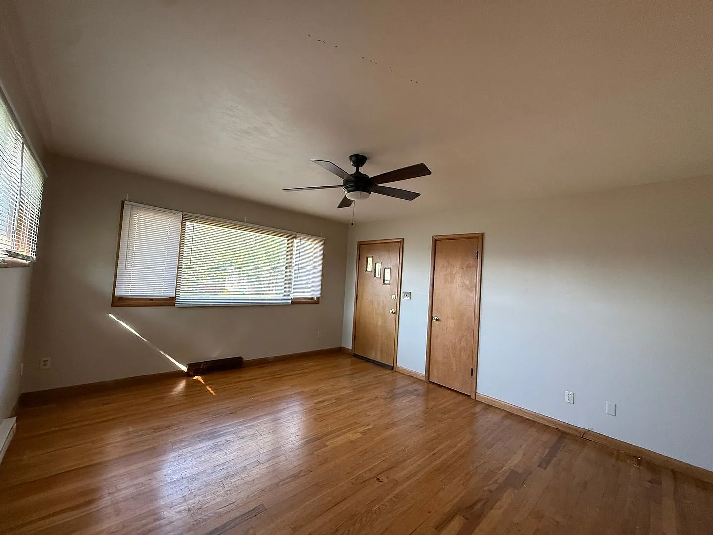 $1,700 | 3 Bedroom, 1 Bathroom House | No Pets | Available for Immediate Move In! — Photo 4