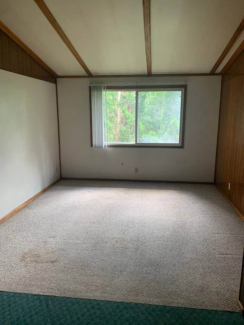 Two Bedroom Units located at 1004 Campus Dr in Wausau — Photo 3