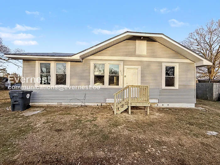 316 School Rd
