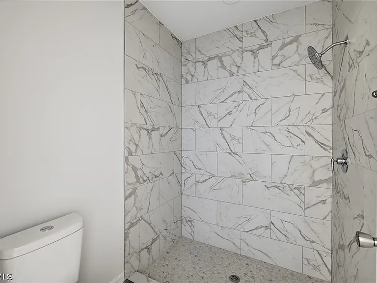 1406 Ford Cir — Photo 20
