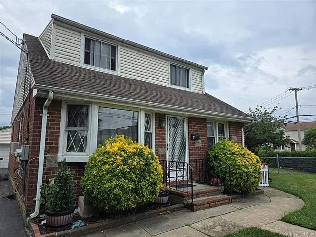 7 E Jefferson Ave #2