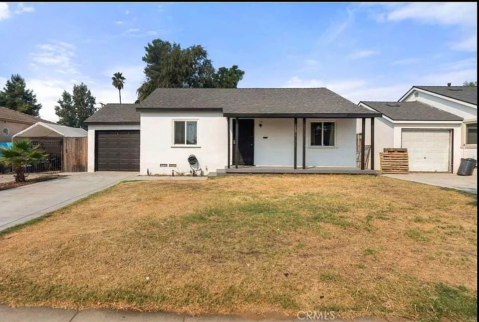 3 bed, 1000 sqft, $2,600 — Photo 3