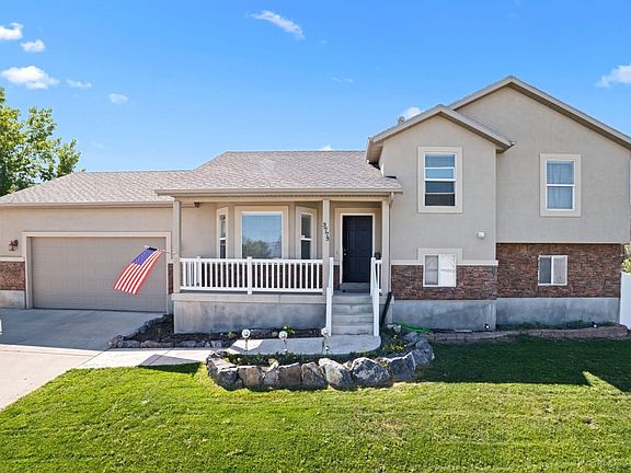 3rd image of 3773 S Lake Vista Dr