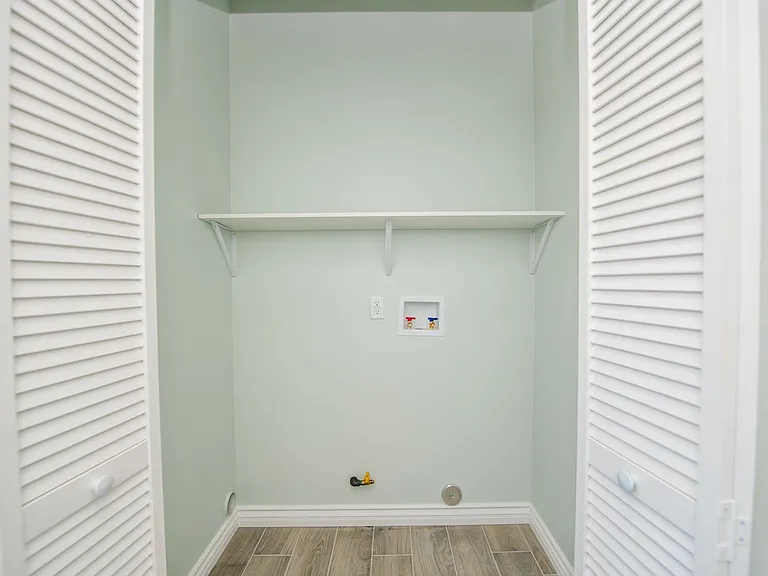5409 Rose Ave — Photo 13