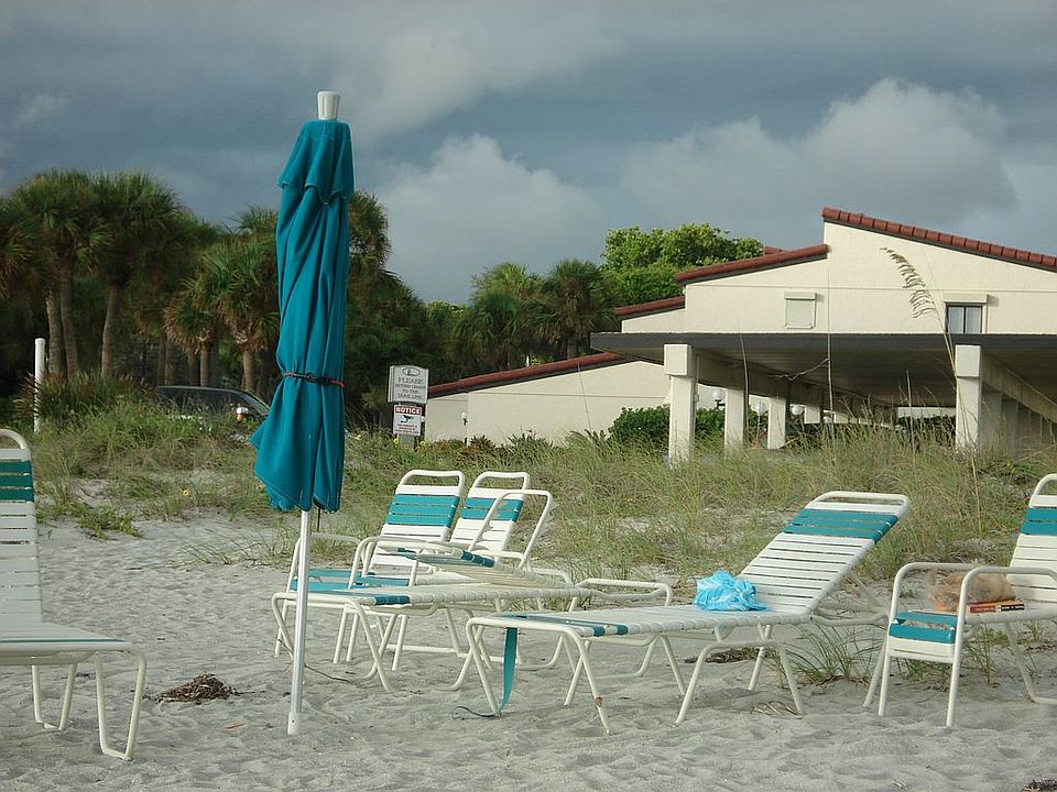 1st image of 2071 Gulf Of Mexico Dr #T1-106