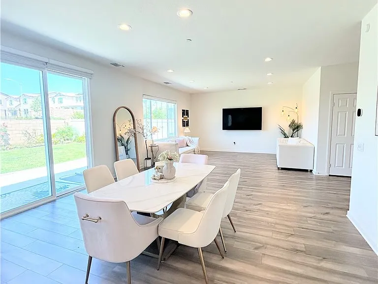 9677 Mondrian Ln — Photo 18