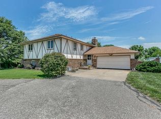 12000 E Moonglow Ave, Derby, KS 67037