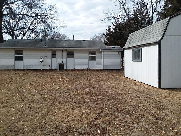 Rear view of house & shed