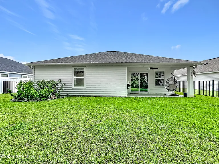 826 Flach Dr — Photo 28