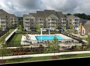 20 Hopmeadow St APT 11, Weatogue, CT 06089