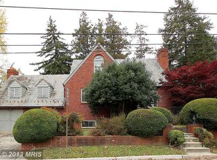 7715 Carroll Ave, Takoma Park, MD 20912