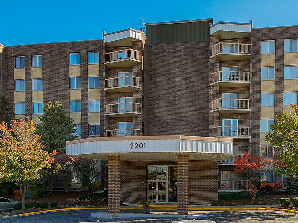 1st image of 2201 S Grace St APT 202