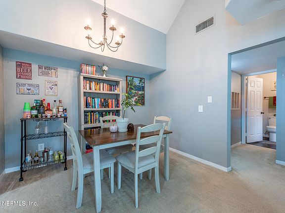 3rd image of 13703 RICHMOND PARK Drive N #1711