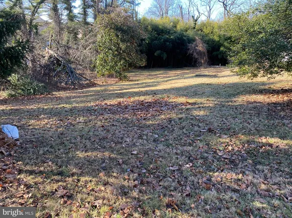 1620 Reisterstown Rd, Pikesville, MD 21208