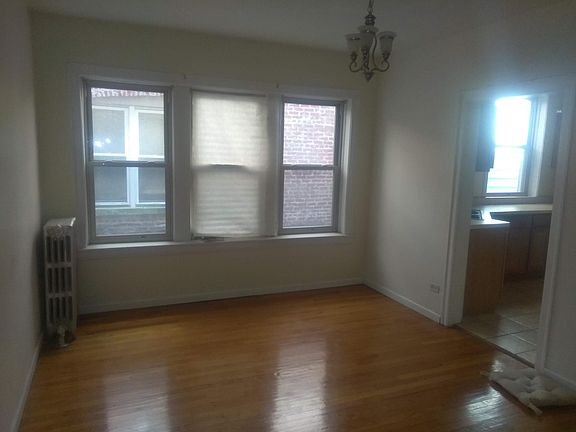 3rd image of 8119 S Maryland Ave #3