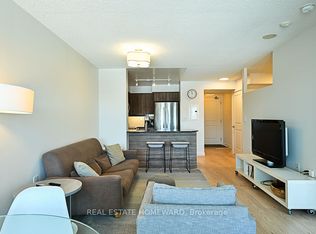 125 Western Battery Rd #913, Toronto, ON M6K3R8