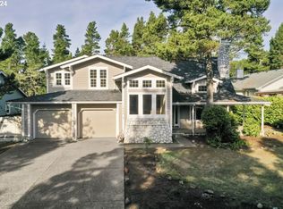 1009 Royal Saint Georges Dr, Florence, OR