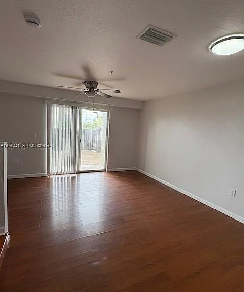 14218 NW 17th Ave #14218 — Photo 2