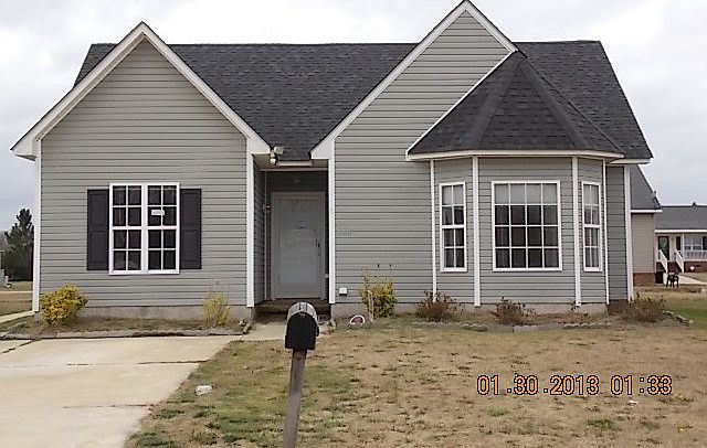 2nd image of 444 Archer Dr