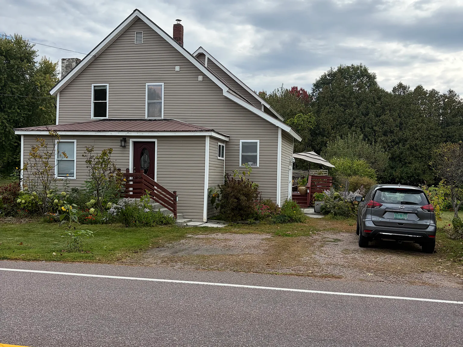 1 bed, 1000 sqft, $1,800 — Photo 1