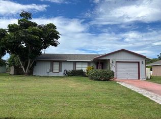 533 SW Twig Ave, Port Saint Lucie, FL 34983