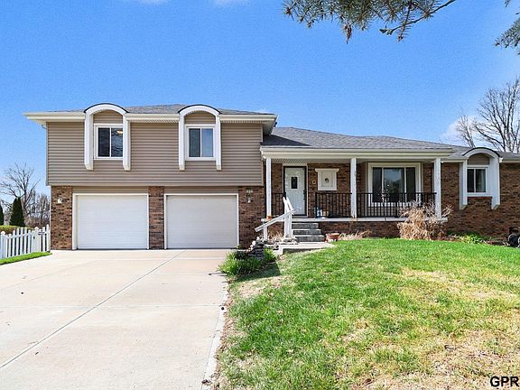 2nd image of 14741 Castelar Cir