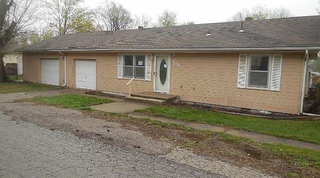 1st image of 400 SE 10th St