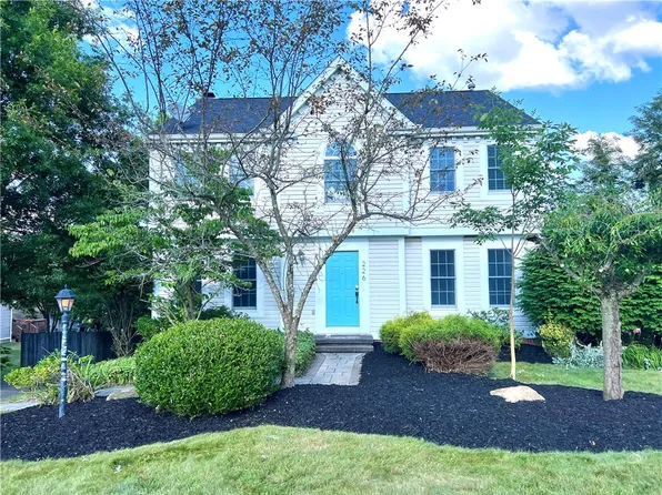 226 Randy Ln, Coraopolis, PA 15108