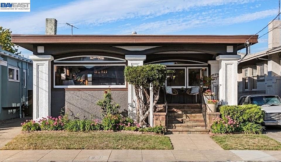 1st image of 2515 Noble Ave