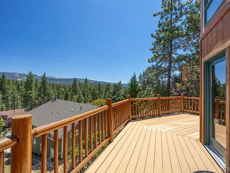 1165 Green Mountain Dr — Photo 38