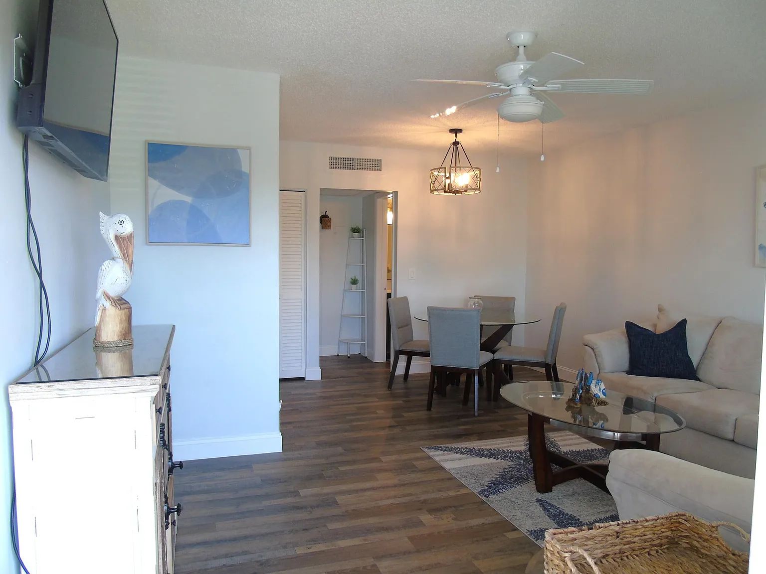1 bed, 1.5 bath, 680 sqft, $1,450 — Photo 4