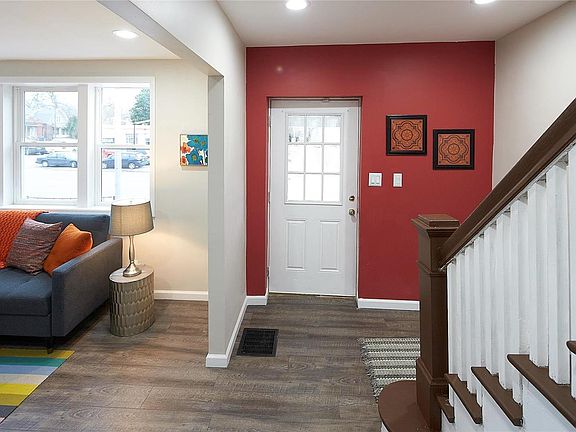 3rd image of 2211 McCausland Ave