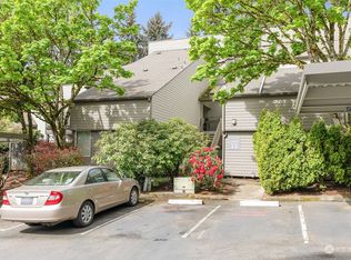 11913 93rd Ln NE APT 302, Kirkland, WA