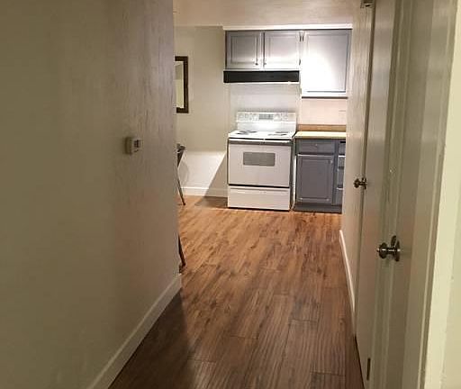 5th image of 2250 Monarch Dr