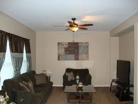 2nd image of 11131 Carrizo Dr