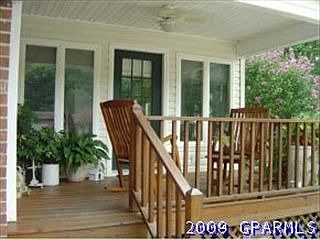 2nd image of 303 Ravenwood Dr