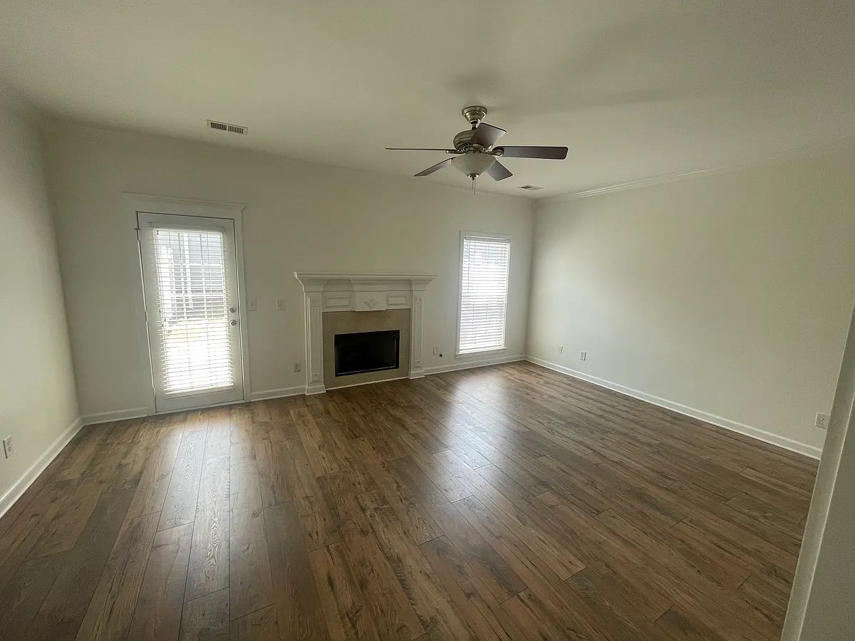 Building Photo - 7706 Porter House Dr