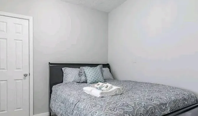 22 Buttles Ave — Photo 9