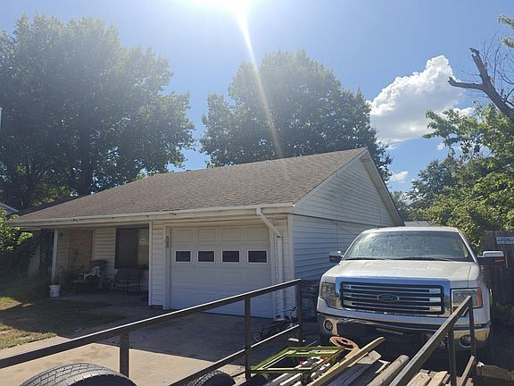 5th image of 1504 Clement Rd