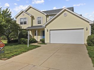 902 Indigo Ave, Savoy, IL 61874